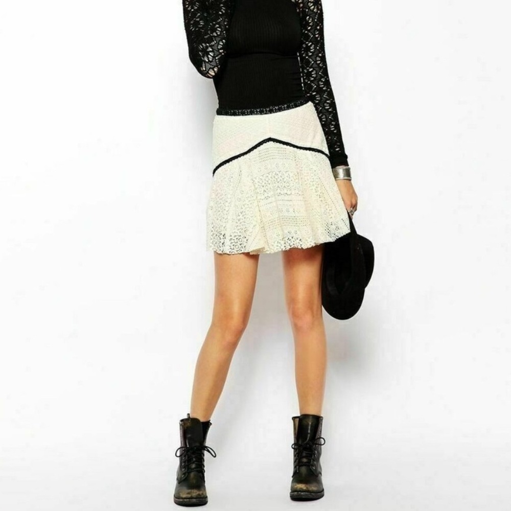 Free People Apple of My Eye Lace Cream Skirt
